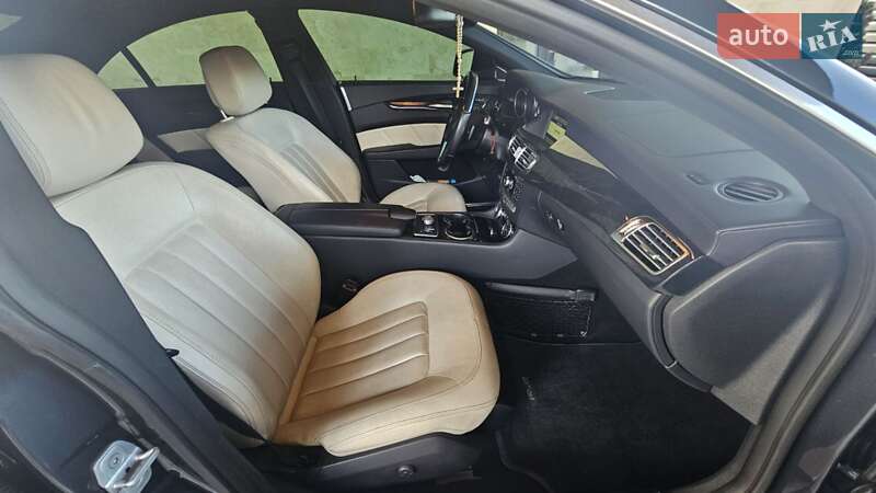Седан Mercedes-Benz CLS-Class 2011 в Обухове фото 30 Седан Mercedes-Benz CLS-Class 2011 в Обухове