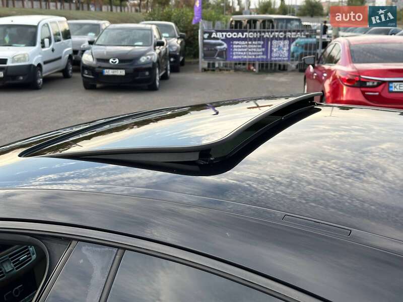 Седан Mercedes-Benz CLS-Class 2012 в Кривом Роге