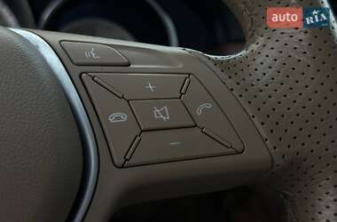 Седан Mercedes-Benz CLS-Class 2012 в 