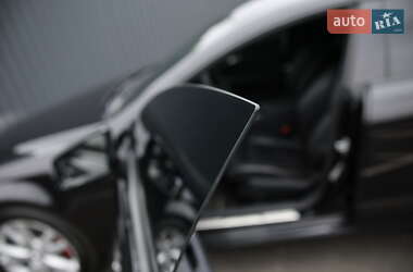 Седан Mercedes-Benz CLS-Class 2011 в 