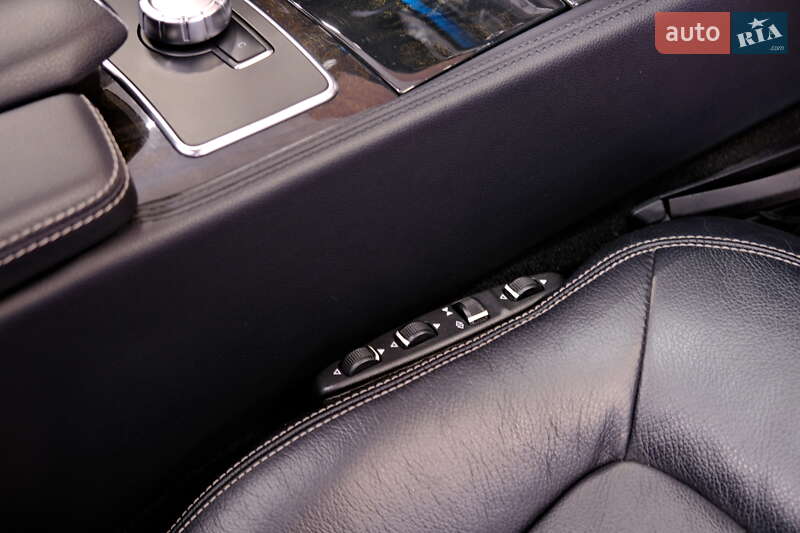 Седан Mercedes-Benz CLS-Class 2012 в Одессе