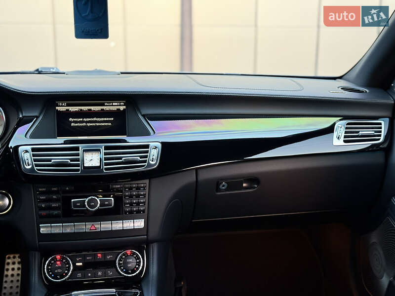 Седан Mercedes-Benz CLS-Class 2014 в Дубні