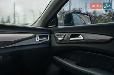 Седан Mercedes-Benz CLS-Class 2015 в 