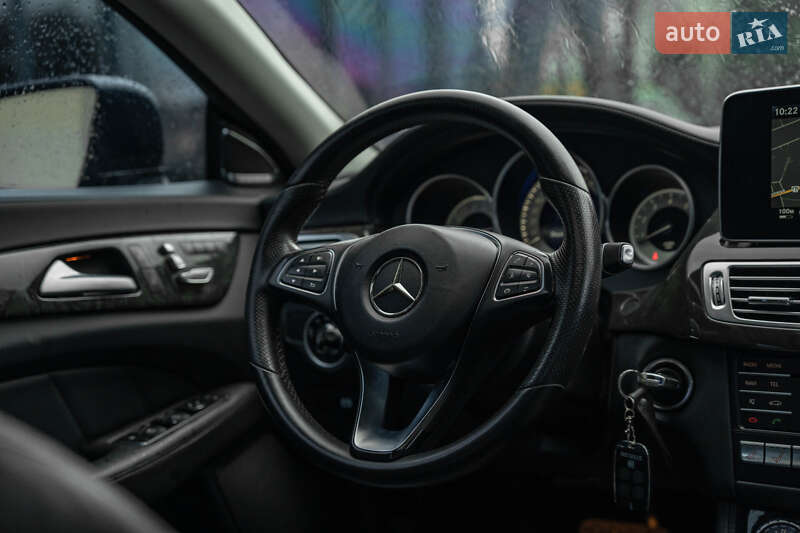 Седан Mercedes-Benz CLS-Class 2015 в Чернівцях