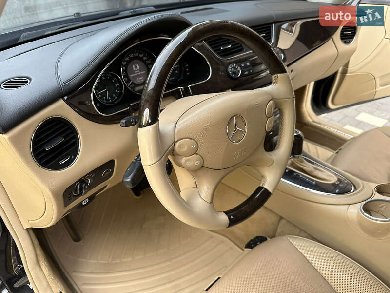 Купе Mercedes-Benz CLS-Class 2007 в Сваляве