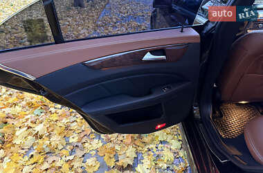Седан Mercedes-Benz CLS-Class 2015 в 