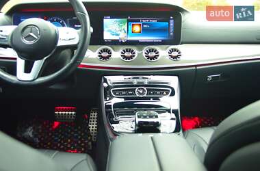Купе Mercedes-Benz CLS-Class 2019 в 