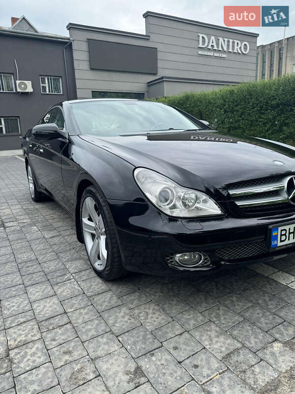 Купе Mercedes-Benz CLS-Class 2009 в Львові