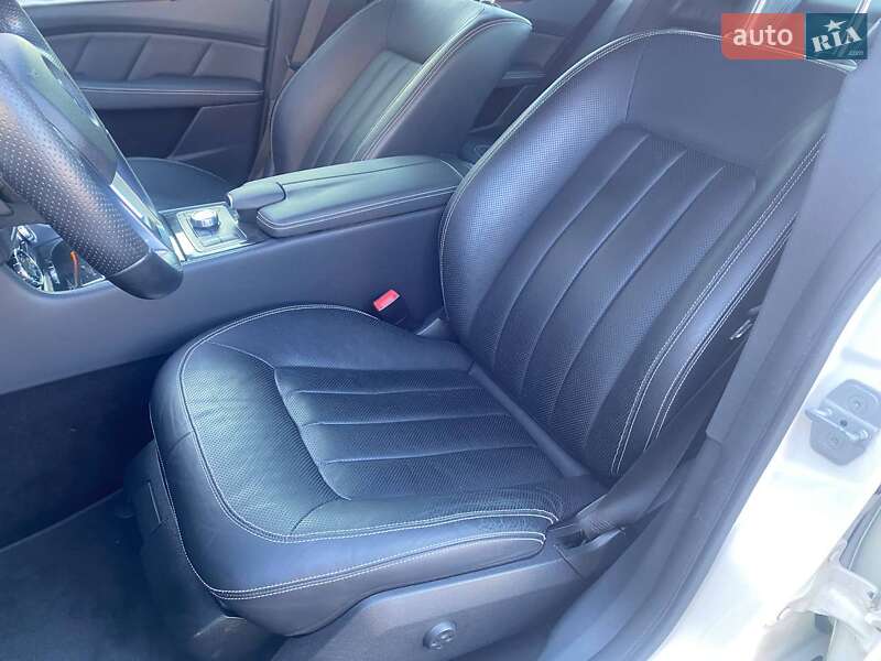 Седан Mercedes-Benz CLS-Class 2012 в Луцьку