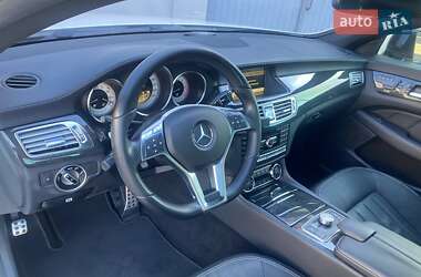 Седан Mercedes-Benz CLS-Class 2012 в 