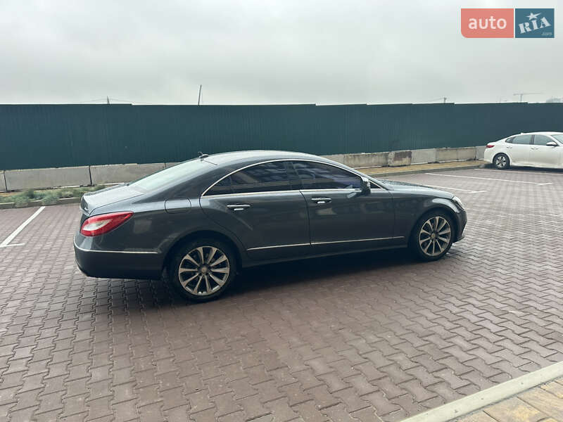 Седан Mercedes-Benz CLS-Class 2015 в Києві фото 19 Седан Mercedes-Benz CLS-Class 2015 в Києві