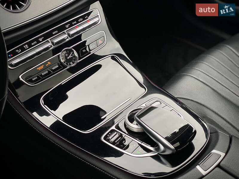 Купе Mercedes-Benz CLS-Class 2019 в Киеве