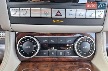 Седан Mercedes-Benz CLS-Class 2014 в  фото 62 Седан Mercedes-Benz CLS-Class 2014 в