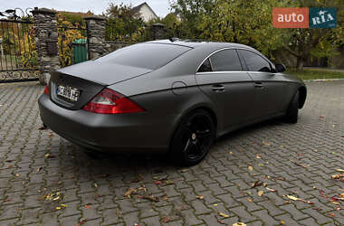 Купе Mercedes-Benz CLS-Class 2005 в  фото 4 Купе Mercedes-Benz CLS-Class 2005 в