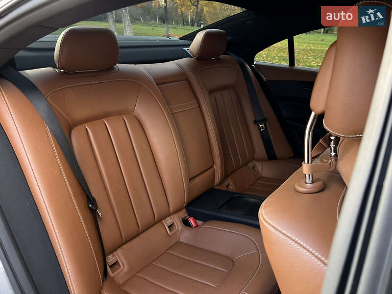 Седан Mercedes-Benz CLS-Class 2016 в Ровно фото 64 Седан Mercedes-Benz CLS-Class 2016 в Ровно