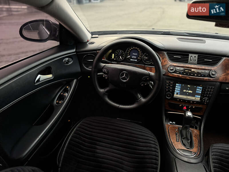 Купе Mercedes-Benz CLS-Class 2005 в Летичіві фото 38 Купе Mercedes-Benz CLS-Class 2005 в Летичіві