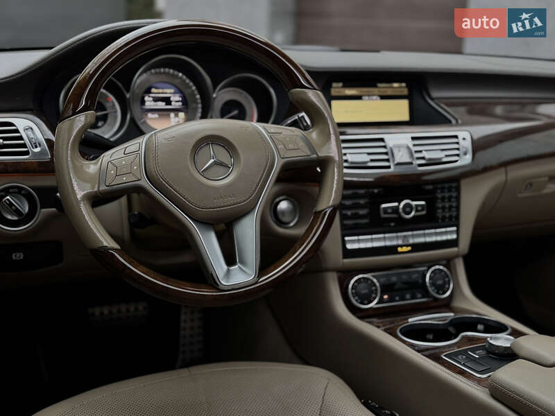 Седан Mercedes-Benz CLS-Class 2012 в Ивано-Франковске фото 23 Седан Mercedes-Benz CLS-Class 2012 в Ивано-Франковске