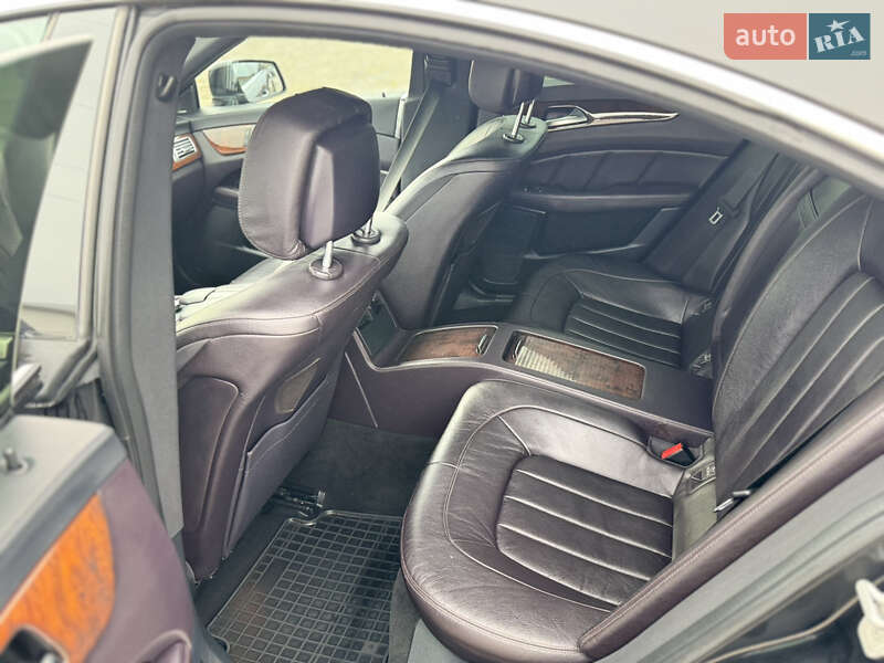 Седан Mercedes-Benz CLS-Class 2014 в Черновцах фото 14 Седан Mercedes-Benz CLS-Class 2014 в Черновцах