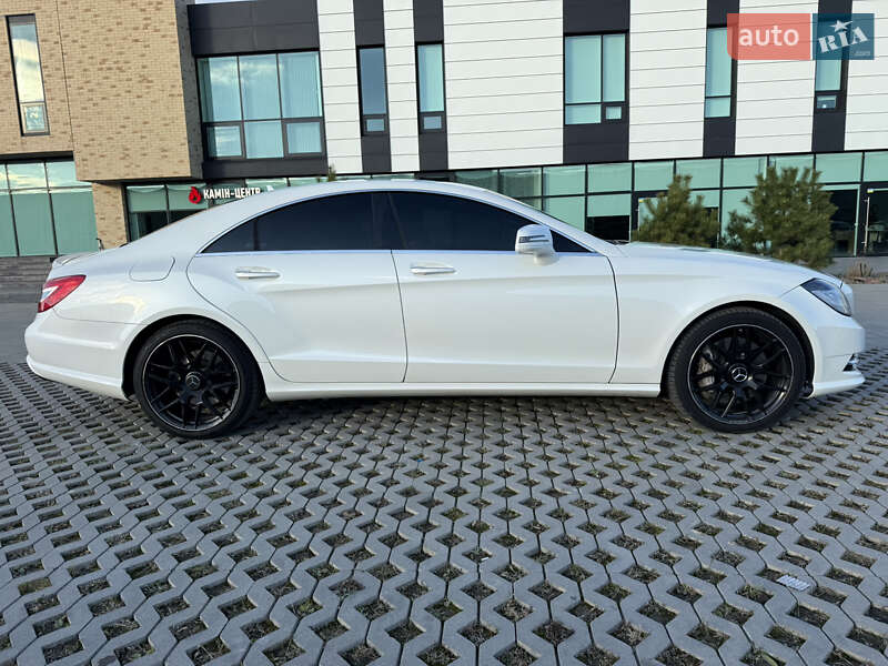 Седан Mercedes-Benz CLS-Class 2014 в Хмельницькому фото 14 Седан Mercedes-Benz CLS-Class 2014 в Хмельницькому