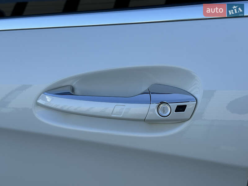 Седан Mercedes-Benz CLS-Class 2014 в Хмельницькому фото 26 Седан Mercedes-Benz CLS-Class 2014 в Хмельницькому
