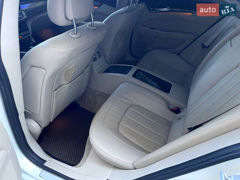 Седан Mercedes-Benz CLS-Class 2014 в Чернігові