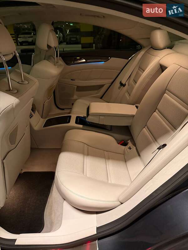 Седан Mercedes-Benz CLS-Class 2015 в Киеве фото 18 Седан Mercedes-Benz CLS-Class 2015 в Киеве
