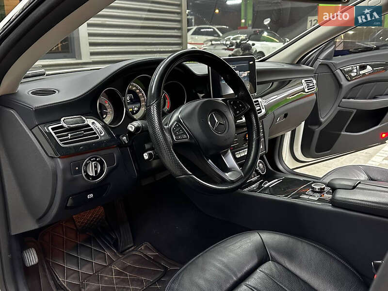 Седан Mercedes-Benz CLS-Class 2016 в Киеве фото 13 Седан Mercedes-Benz CLS-Class 2016 в Киеве