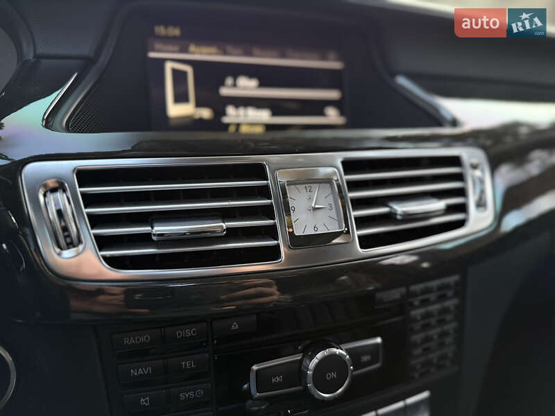 Седан Mercedes-Benz CLS-Class 2012 в Львове