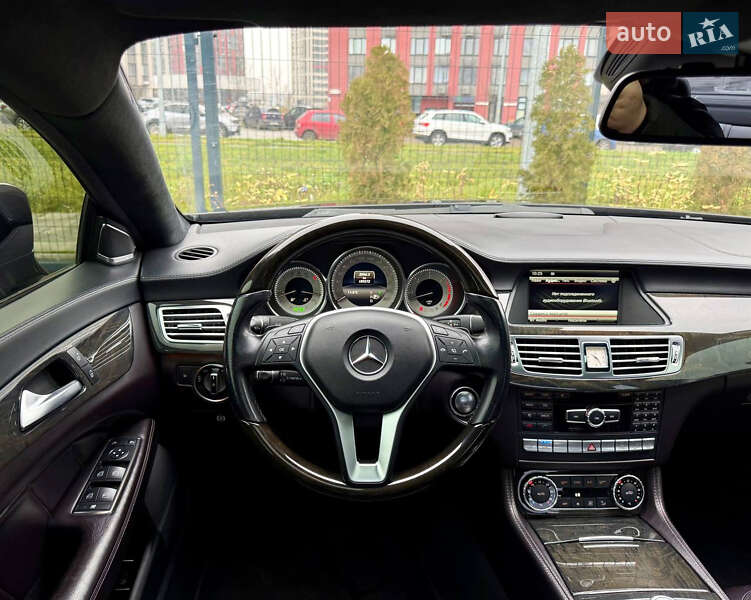 Седан Mercedes-Benz CLS-Class 2013 в Киеве фото 30 Седан Mercedes-Benz CLS-Class 2013 в Киеве