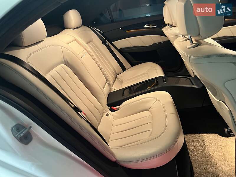 Седан Mercedes-Benz CLS-Class 2011 в Днепре фото 49 Седан Mercedes-Benz CLS-Class 2011 в Днепре