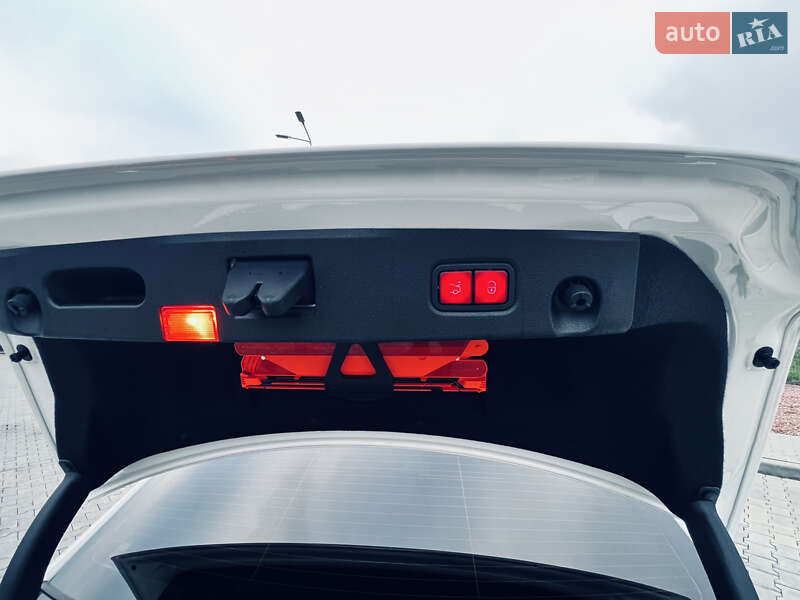 Седан Mercedes-Benz CLS-Class 2016 в Одессе