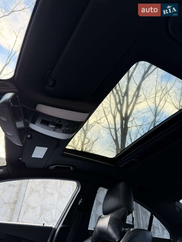 Седан Mercedes-Benz CLS-Class 2012 в Киеве