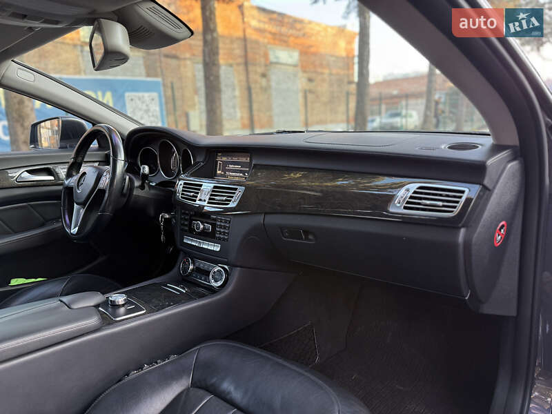 Седан Mercedes-Benz CLS-Class 2012 в Львове фото 15 Седан Mercedes-Benz CLS-Class 2012 в Львове