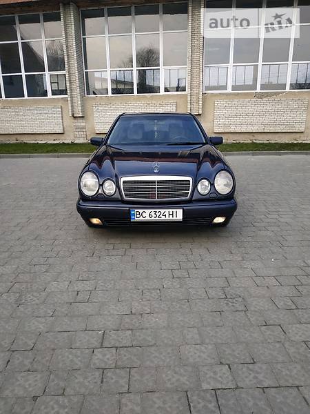 Mercedes-Benz E 200 Elegance W210 E200