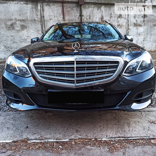 Mercedes-Benz E 200