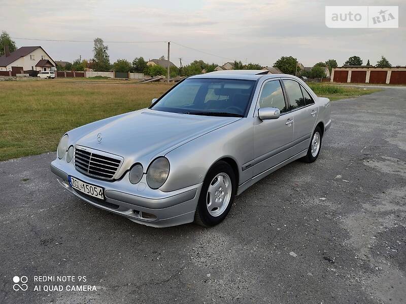 Mercedes-Benz E 220 Restail