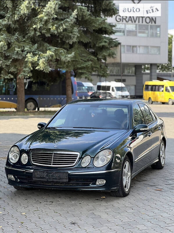 Mercedes-Benz E 220