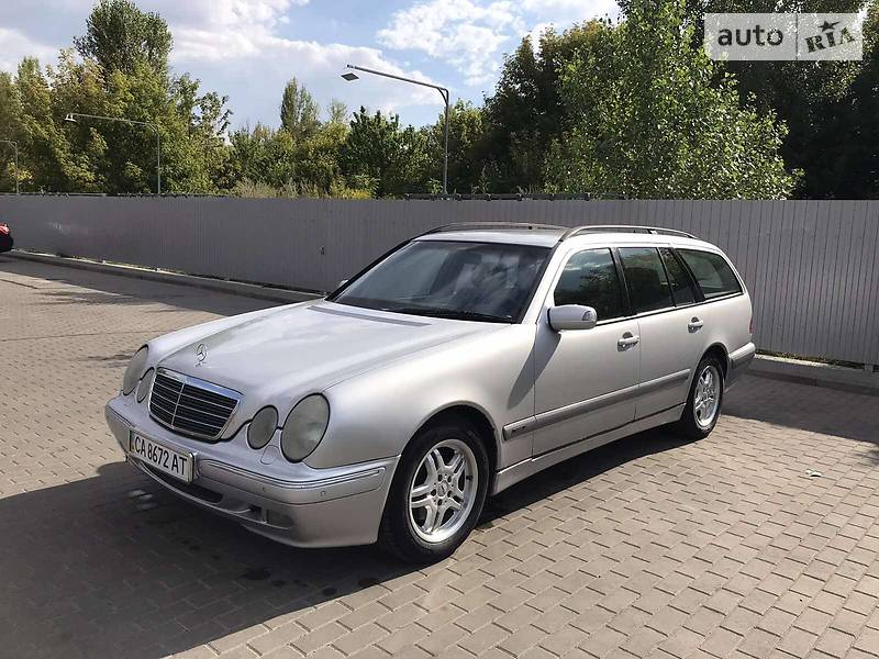 Mercedes-Benz E 270