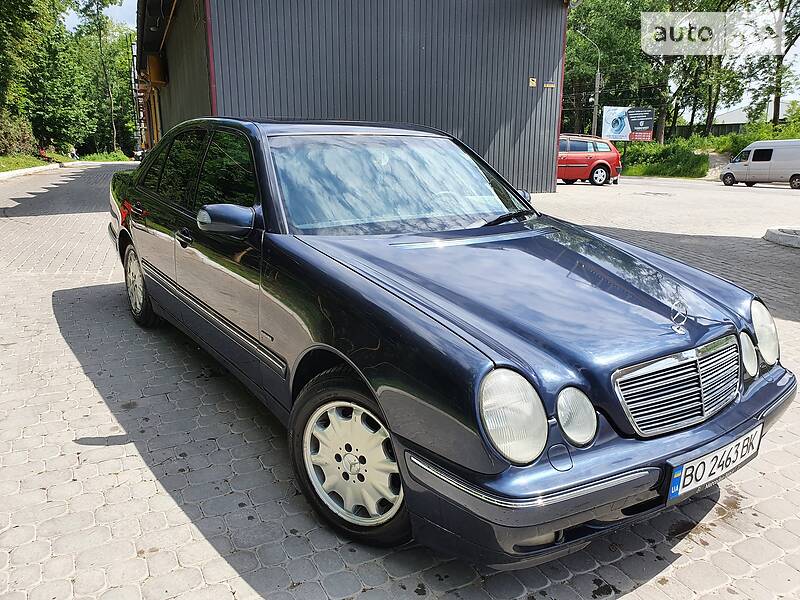 Mercedes-Benz E 320 Elegance
