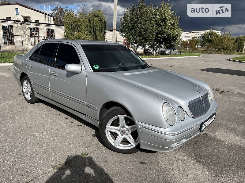 Mercedes-Benz E 430