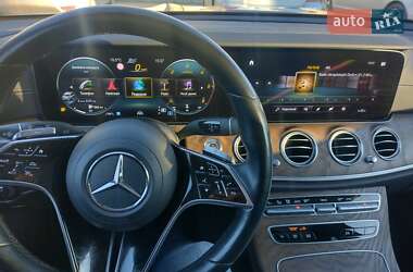 Универсал Mercedes-Benz E-Class All Terrain 2021 в 