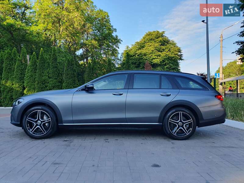 Универсал Mercedes-Benz E-Class All Terrain 2022 в Киеве