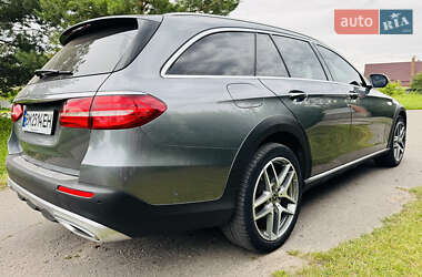 Универсал Mercedes-Benz E-Class All Terrain 2017 в 