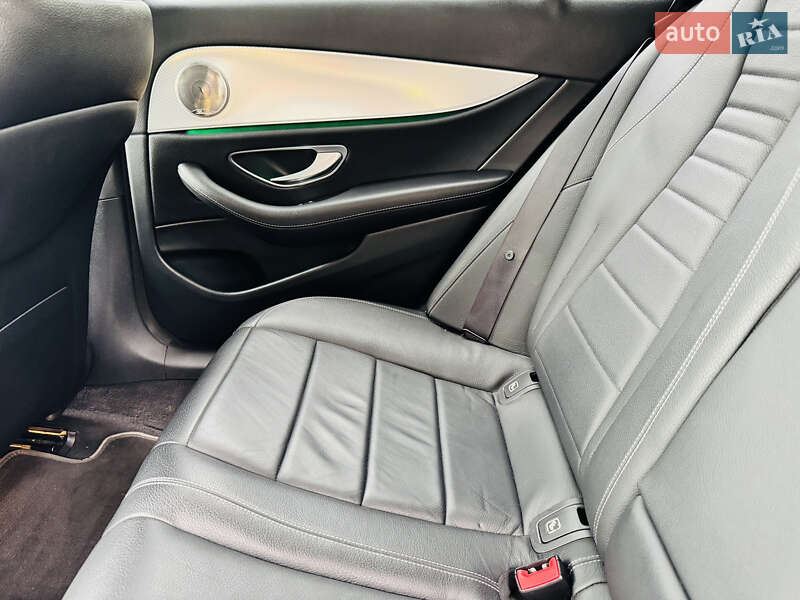 Универсал Mercedes-Benz E-Class All Terrain 2017 в Ромнах фото 15 Универсал Mercedes-Benz E-Class All Terrain 2017 в Ромнах