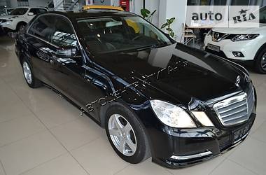 Седан Mercedes-Benz E-Class 2012 в Хмельницком