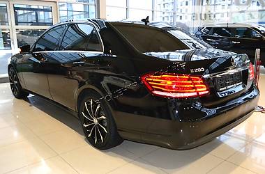 Седан Mercedes-Benz E-Class 2014 в Хмельницком