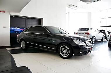 Седан Mercedes-Benz E-Class 2010 в Одессе