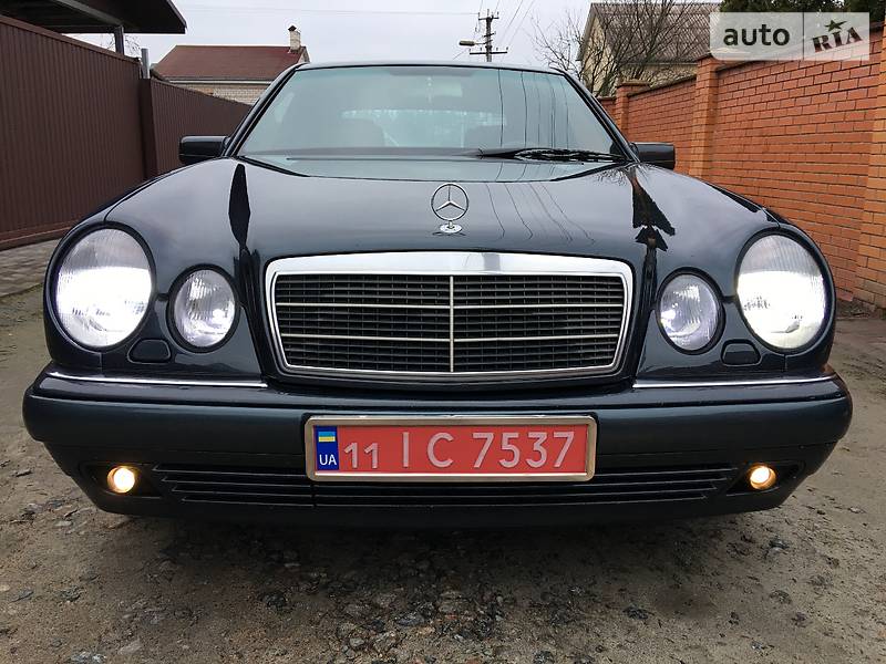 Седан Mercedes-Benz E-Class 1997 в Киеве