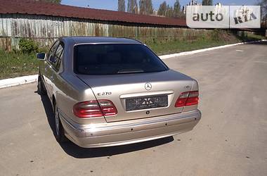 Седан Mercedes-Benz E-Class 1999 в Киеве