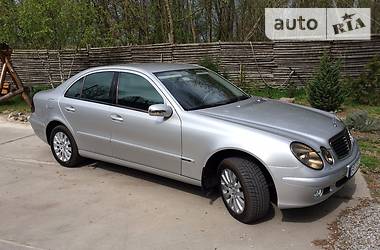 Седан Mercedes-Benz E-Class 2004 в Херсоне